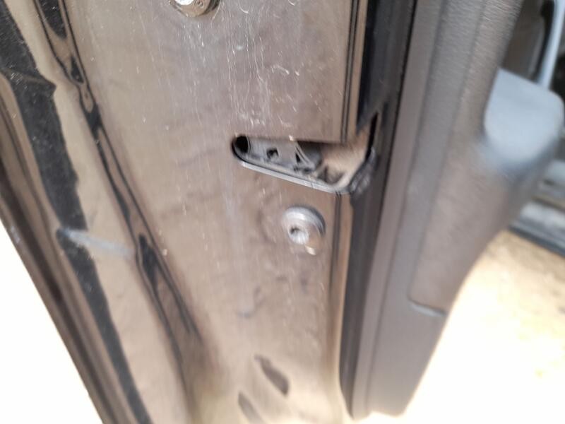 Recambio de cerradura puerta delantera izquierda para seat ibiza iv (6j5, 6p1) 1.6 tdi referencia OEM IAM 5N1837015N  