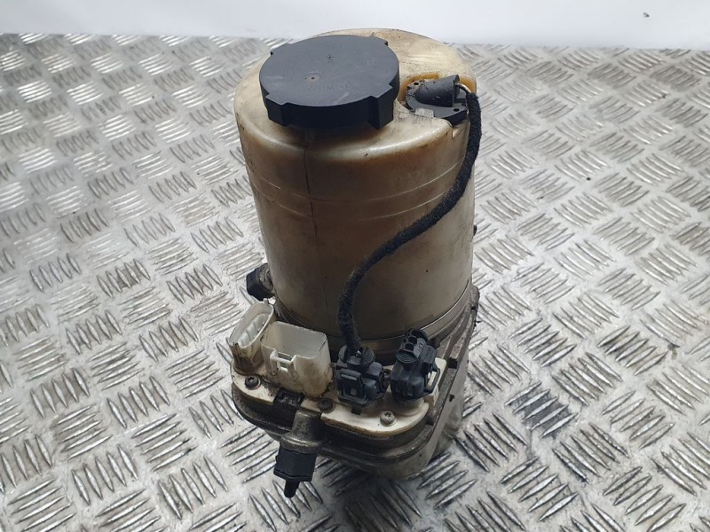 Recambio de bomba direccion electrica para opel vectra c berlina club referencia OEM IAM   