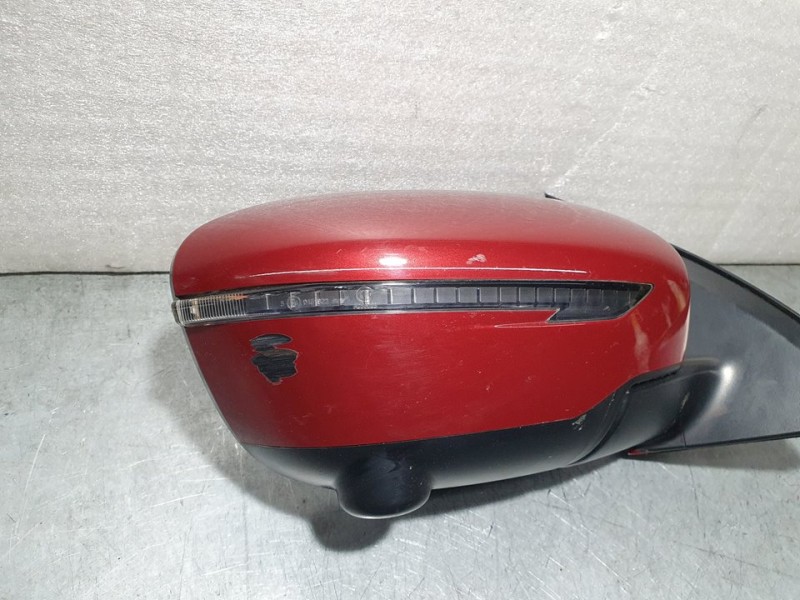 Recambio de retrovisor derecho para nissan qashqai (j11) acenta referencia OEM IAM 20805004  ELECTRICO TOCADO Y C/ CAMARA 13 CAB