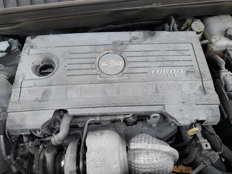 Recambio de tapa motor para chevrolet orlando (j309) 2.0 d referencia OEM IAM 25188703  