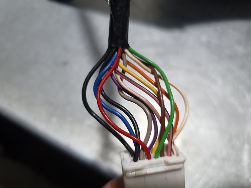 Recambio de retrovisor derecho para nissan qashqai (j11) acenta referencia OEM IAM 20805004  ELECTRICO TOCADO Y C/ CAMARA 13 CAB