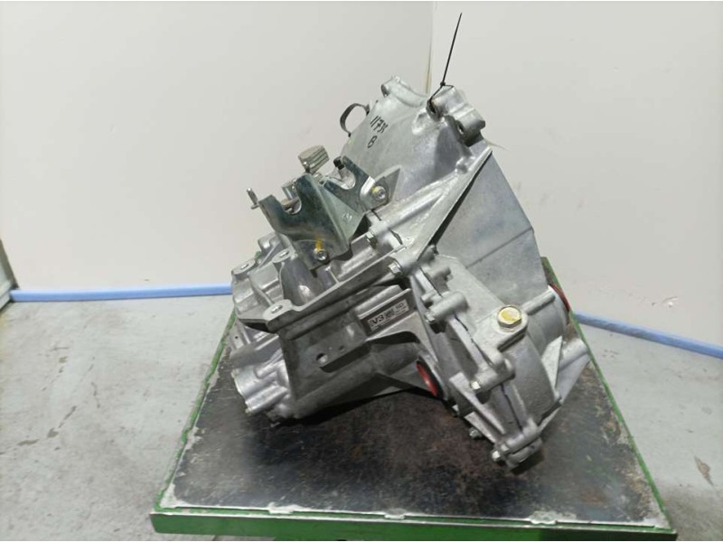 Recambio de caja cambios para mazda 2 lim. () style referencia OEM IAM F6W30 6TH0214682 5VELOCIDADES