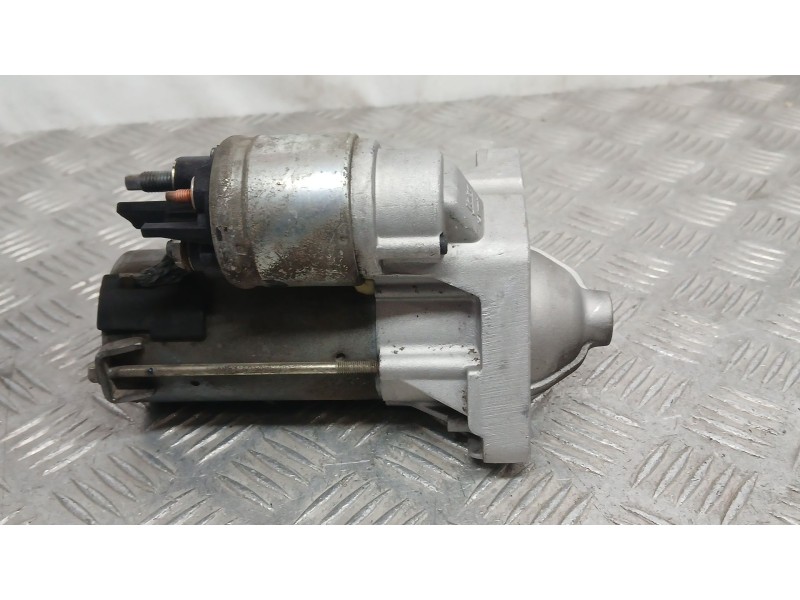 Recambio de motor arranque para dacia logan mcv ii 1.5 dci referencia OEM IAM 233003329R VALEO TS12E9