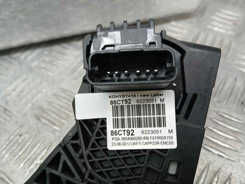 Recambio de potenciometro pedal para peugeot 3008 allure pack referencia OEM IAM 9854066280  