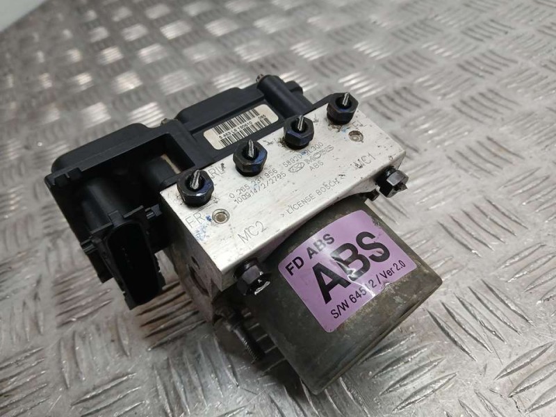 Recambio de abs para hyundai i30 comfort referencia OEM IAM 589202L300 0265231956 MOBIS