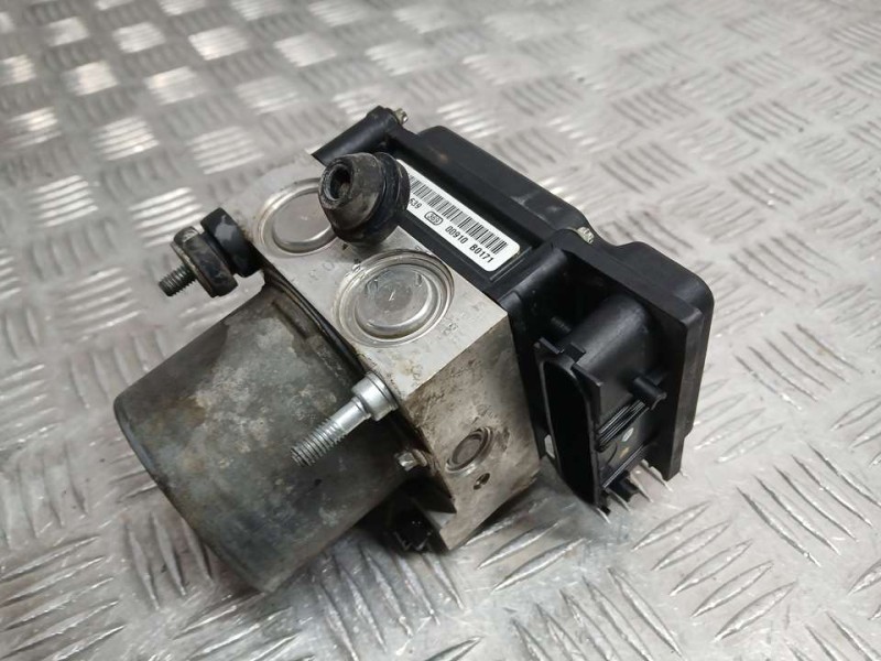 Recambio de abs para hyundai i30 comfort referencia OEM IAM 589202L300 0265231956 MOBIS