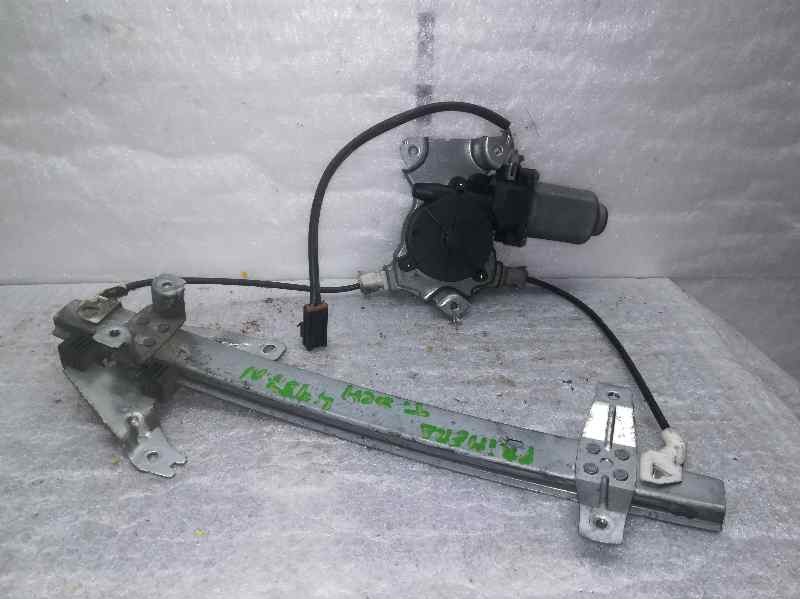 Recambio de elevalunas trasero derecho para nissan primera berlina (p11) 2.0 turbodiesel cat referencia OEM IAM 400600T4 2 PINS 