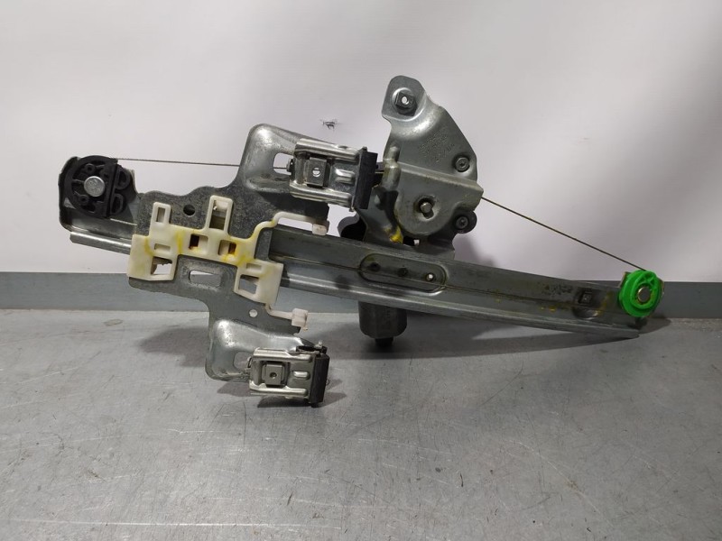 Recambio de elevalunas trasero izquierdo para chrysler 300 c 3.0 crd referencia OEM IAM 992733101 2 PINS ELECTRICO BROSE