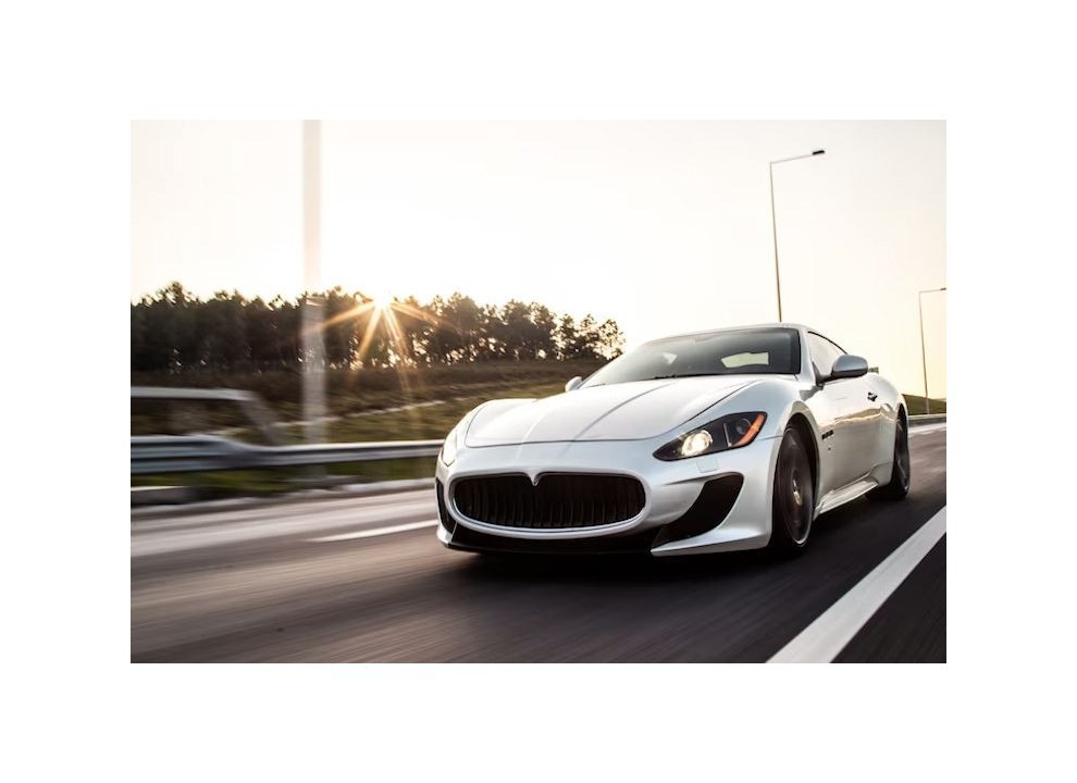 Cuidado del capó del coche